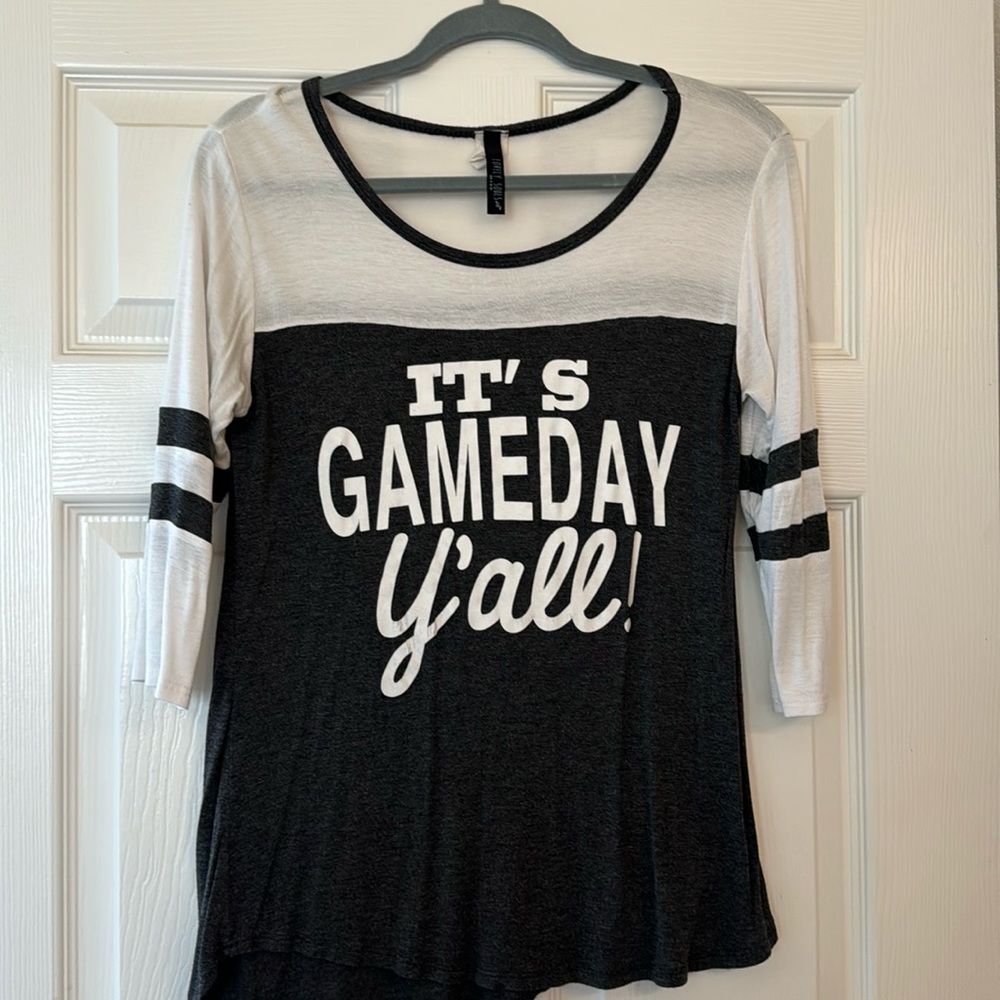 It’s Gameday Y’all Women’s Tshirt